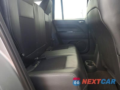 Zdjęcie 10 z 12 samochodu: 2014 JEEP COMPASS LATITUDE VIN:1C4NJDEB9ED734379 - miniatura