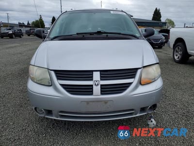 Piąte zdjęcie samochodu w środku: 2006 DODGE GRAND CARAVAN SXT VIN:2D4GP44L86R669396 - miniatura