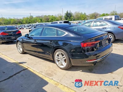 Drugie zdjęcie samochodu z przodu: 2019 AUDI A5 PREMIUM VIN:WAUANCF55KA056570 - miniatura