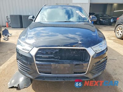 Piąte zdjęcie samochodu w środku: 2018 AUDI Q3 PREMIUM VIN:WA1ECCFS7JR021684 - miniatura