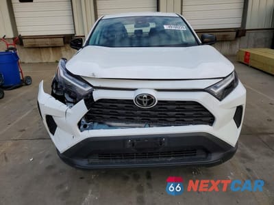 Piąte zdjęcie samochodu w środku: 2025 TOYOTA RAV4 LE VIN:2T3F1RFV4SW526385 - miniatura