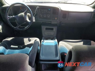 Zdjęcie 8 z 12 samochodu: 2001 GMC NEW SIERRA K1500 VIN:2GTEK19T811245850 - miniatura