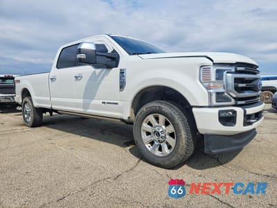 Czwarte zdjęcie samochodu z boku: 2022 FORD F350 SUPER DUTY VIN:1FT8W3BT4NEF53190 - miniatura