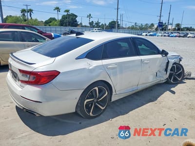 Trzecie zdjęcie samochodu z tyłu: 2021 HONDA ACCORD SPORT VIN:1HGCV1F37MA107148 - miniatura