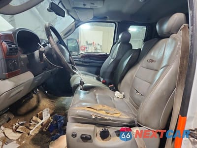 Zdjęcie 7 z 11 samochodu: 2006 FORD F350 SRW SUPER DUTY VIN:1FTWX31Y26EB41823 - miniatura