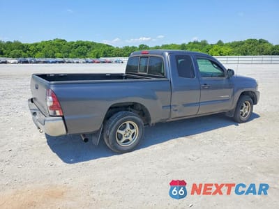 Trzecie zdjęcie samochodu z tyłu: 2013 TOYOTA TACOMA ACCESS CAB VIN:5TFTX4CN6DX021875 - miniatura