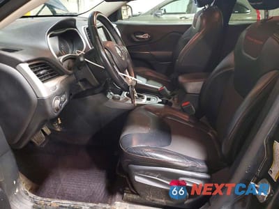 Zdjęcie 7 z 13 samochodu: 2017 JEEP CHEROKEE TRAILHAWK VIN:1C4PJMBS6HW538275 - miniatura