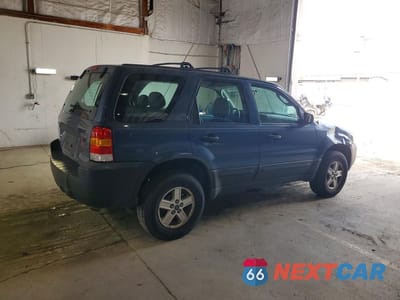 Trzecie zdjęcie samochodu z tyłu: 2005 FORD ESCAPE XLS VIN:1FMYU02Z95KB12242 - miniatura