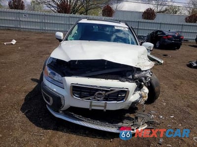 Piąte zdjęcie samochodu w środku: 2013 VOLVO XC70 3.2 VIN:YV4940BZ7D1164172 - miniatura