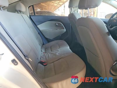 Zdjęcie 10 z 12 samochodu: 2015 KIA RIO LX VIN:KNADM4A38F6466610 - miniatura