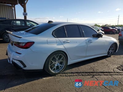 Trzecie zdjęcie samochodu z tyłu: 2020 BMW M340XI VIN:WBA5U9C01LFH59462 - miniatura