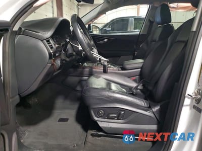 Zdjęcie 7 z 13 samochodu: 2018 AUDI Q7 PREMIUM PLUS VIN:WA1LAAF72JD051282 - miniatura