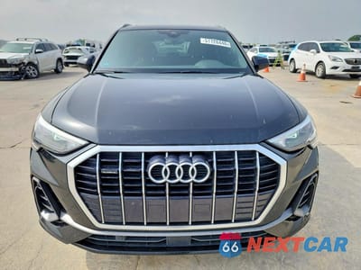 Piąte zdjęcie samochodu w środku: 2020 AUDI Q3 PREMIUM S LINE VIN:WA1DECF36L1077180 - miniatura