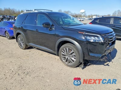 Czwarte zdjęcie samochodu z boku: 2025 NISSAN PATHFINDER SL VIN:5N1DR3CD4SC230595 - miniatura
