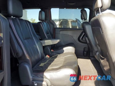 Zdjęcie 11 z 12 samochodu: 2019 DODGE GRAND CARAVAN GT VIN:2C4RDGEG0KR760321 - miniatura