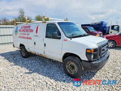 Czwarte zdjęcie samochodu z boku: 2014 FORD ECONOLINE E250 VAN VIN:1FTNS2EW5EDA15909 - miniatura