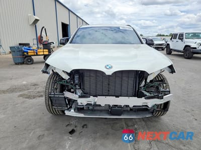 Piąte zdjęcie samochodu w środku: 2025 BMW X4 M40I VIN:5UX43DT0XS9X68691 - miniatura