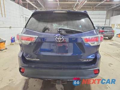 Zdjęcie 6 z 12 samochodu: 2015 TOYOTA HIGHLANDER XLE VIN:5TDJKRFH4FS175681 - miniatura