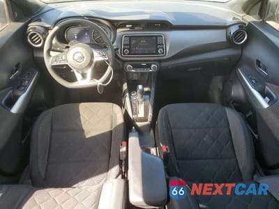 Zdjęcie 8 z 13 samochodu: 2020 NISSAN KICKS SV VIN:3N1CP5CV2LL542871 - miniatura