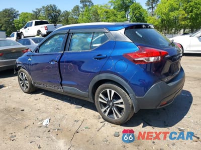 Drugie zdjęcie samochodu z przodu: 2018 NISSAN KICKS SV VIN:3N1CP5CU2JL542485 - miniatura