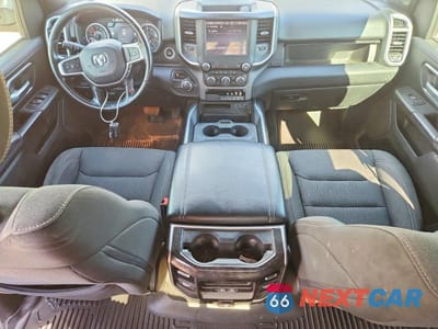 Zdjęcie 8 z 12 samochodu: 2022 RAM 1500 BIG HORN VIN:1C6RREFTXNN124807 - miniatura
