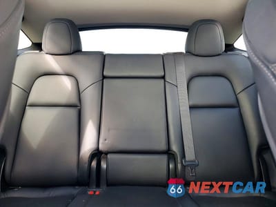 Zdjęcie 10 z 13 samochodu: 2020 TESLA MODEL Y VIN:5YJYGDEE8LF055439 - miniatura