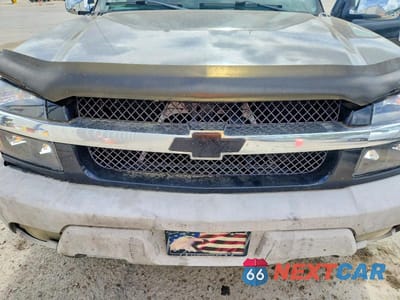 Zdjęcie 11 z 12 samochodu: 2004 CHEVROLET AVALANCHE K1500 VIN:3GNEK12T04G185270 - miniatura