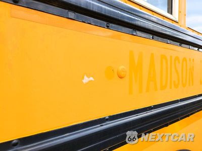Zdjęcie 9 z 10 samochodu: 2011 IC CORPORATION CE SERIES SCHOOL - SCHOOL BUS VIN:4DRBUSKNXBB374815 - miniatura