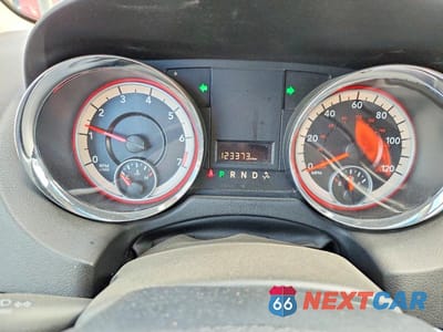 Zdjęcie 9 z 14 samochodu: 2014 DODGE GRAND CARAVAN SXT VIN:2C4RDGCG5ER262042 - miniatura