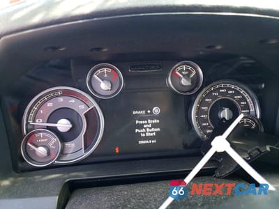 Zdjęcie 9 z 12 samochodu: 2014 RAM 3500 LONGHORN VIN:3C63R3NL0EG326284 - miniatura