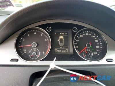 Zdjęcie 9 z 12 samochodu: 2011 VOLKSWAGEN CC SPORT VIN:WVWMP7AN4BE709018 - miniatura