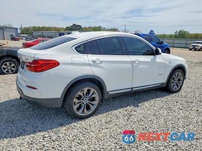Trzecie zdjęcie samochodu z tyłu: 2018 BMW X4 XDRIVE28I VIN:5UXXW3C54J0T82426 - miniatura