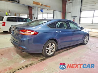 Trzecie zdjęcie samochodu z tyłu: 2018 FORD FUSION SE VIN:3FA6P0HD5JR276517 - miniatura