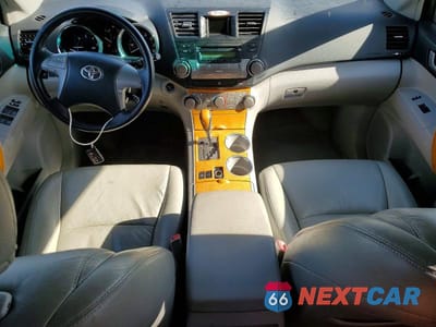 Zdjęcie 8 z 13 samochodu: 2008 TOYOTA HIGHLANDER HYBRID VIN:JTEEW41A782008854 - miniatura