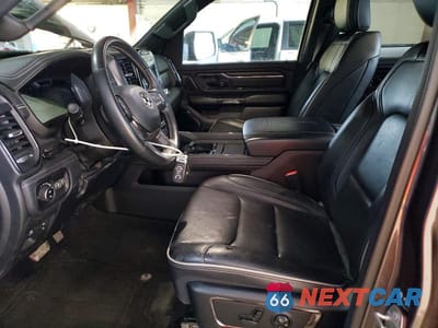Zdjęcie 7 z 12 samochodu: 2023 RAM 1500 LIMITED VIN:1C6SRFHT5PN671653 - miniatura