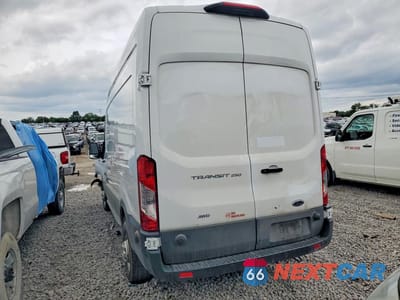 Zdjęcie 6 z 12 samochodu: 2025 FORD TRANSIT T-250 VIN:1FTBR2X89SKA70948 - miniatura