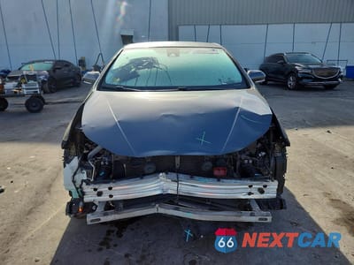 Piąte zdjęcie samochodu w środku: 2018 TOYOTA PRIUS ONE VIN:JTDKBRFU9J3059467 - miniatura