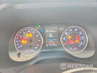 Zdjęcie 9 z 13 samochodu: 2019 TOYOTA RAV4 LE VIN:JTMF1RFV4KJ018061 - miniatura