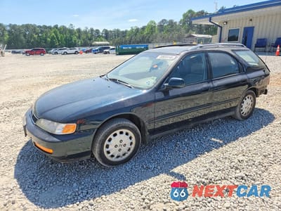 1997 HONDA ACCORD EX 1HGCE1894VA001260 - główne zdjęcie licytacji z USA - miniatura