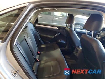 Zdjęcie 10 z 12 samochodu: 2012 VOLKSWAGEN PASSAT SE VIN:1VWBP7A36CC048317 - miniatura