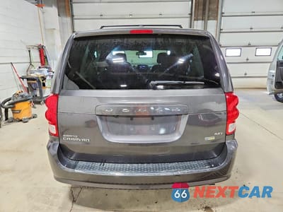 Zdjęcie 6 z 14 samochodu: 2020 DODGE GRAND CARAVAN SXT VIN:2C4RDGCG0LR206488 - miniatura