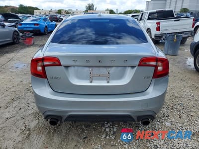 Zdjęcie 6 z 12 samochodu: 2018 VOLVO S60 DYNAMIC VIN:YV126MFL2J2453293 - miniatura