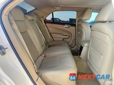 Zdjęcie 10 z 12 samochodu: 2013 CHRYSLER 300C VIN:2C3CCAET5DH731610 - miniatura