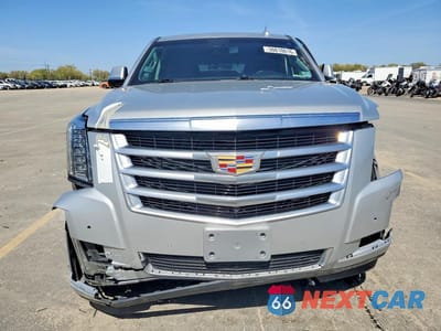 Piąte zdjęcie samochodu w środku: 2016 CADILLAC ESCALADE LUXURY VIN:1GYS4BKJ7GR183329 - miniatura