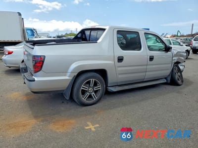 Trzecie zdjęcie samochodu z tyłu: 2013 HONDA RIDGELINE SPORT VIN:5FPYK1F71DB017461 - miniatura