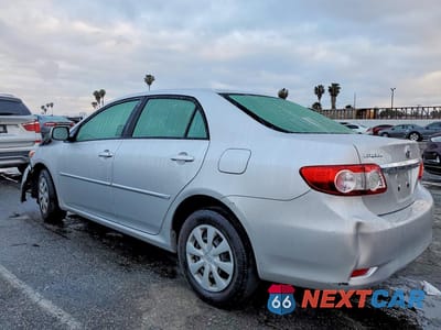 Drugie zdjęcie samochodu z przodu: 2011 TOYOTA COROLLA LE VIN:JTDBU4EE5BJ088680 - miniatura