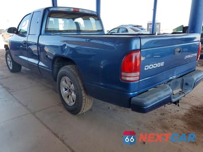 Drugie zdjęcie samochodu z przodu: 2004 DODGE DAKOTA SPORT VIN:1D7GL32K74S588582 - miniatura