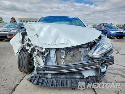 Piąte zdjęcie samochodu w środku: 2017 NISSAN SENTRA SV VIN:3N1AB7AP5HY207961 - miniatura