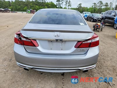 Zdjęcie 6 z 13 samochodu: 2017 HONDA ACCORD TOURING VIN:1HGCR3F91HA030187 - miniatura