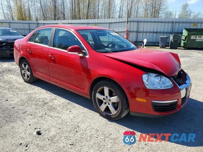 Czwarte zdjęcie samochodu z boku: 2008 VOLKSWAGEN JETTA SE VIN:3VWRM71K78M120453 - miniatura